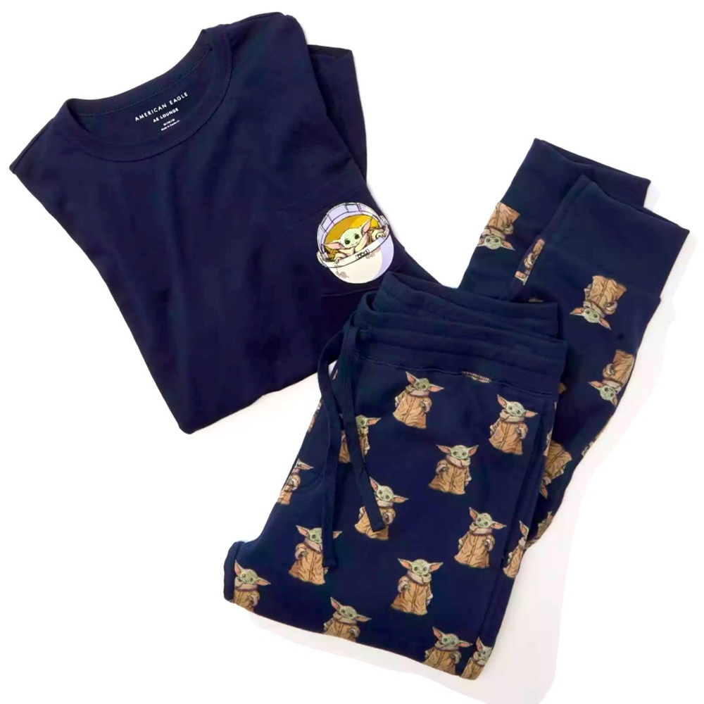 AMERICAN EAGLE Yoda fleece pajama set